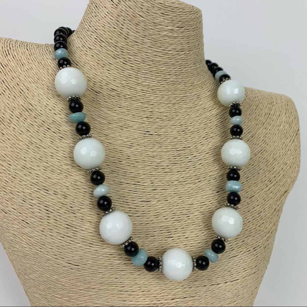 Black Onyx White Agate Beaded Necklace
